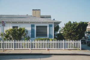 Home Buying Tip for Recession Era 300x200 - Home-Buying-Tip-for-Recession-Era